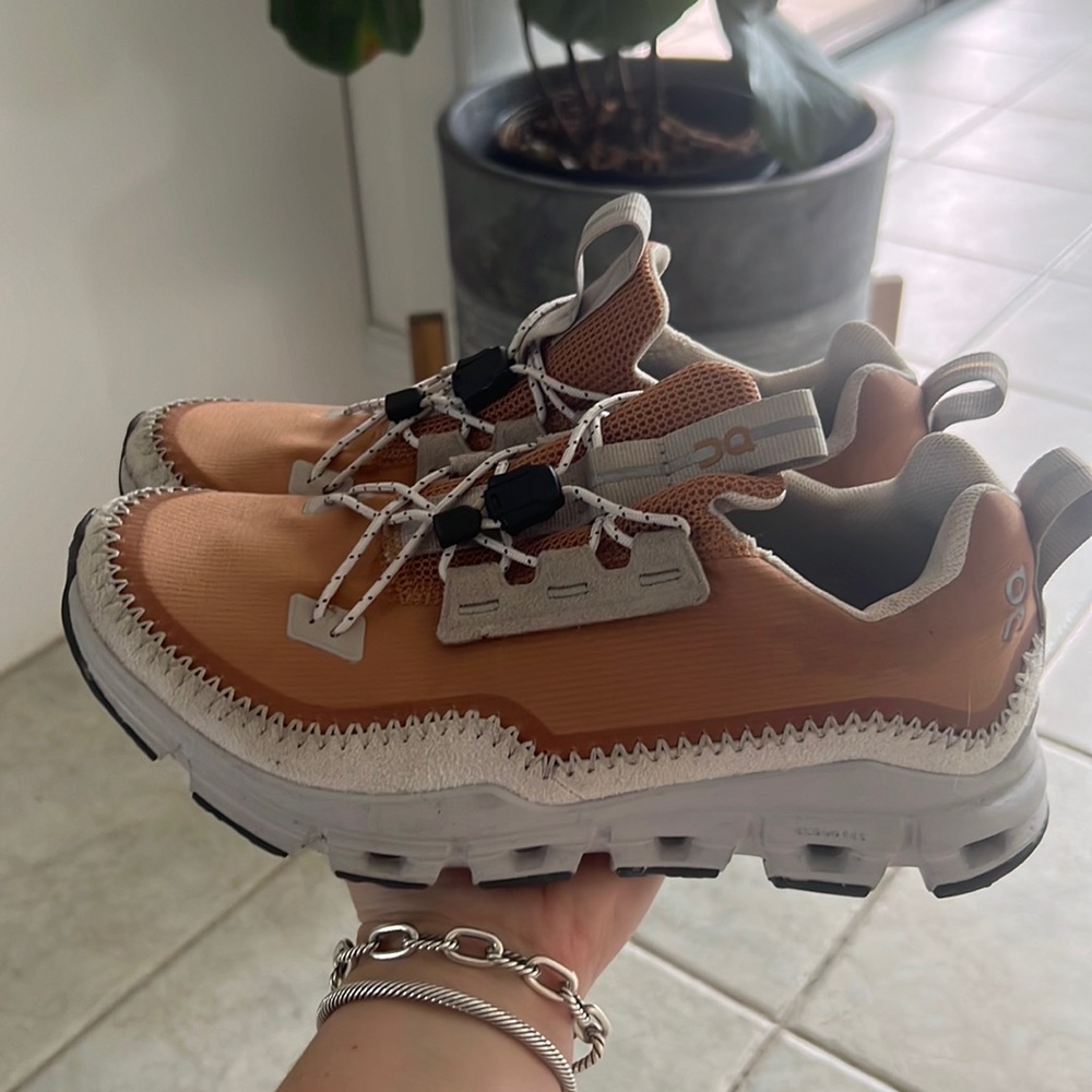 OC CLOUDAWAY SNEAKERS